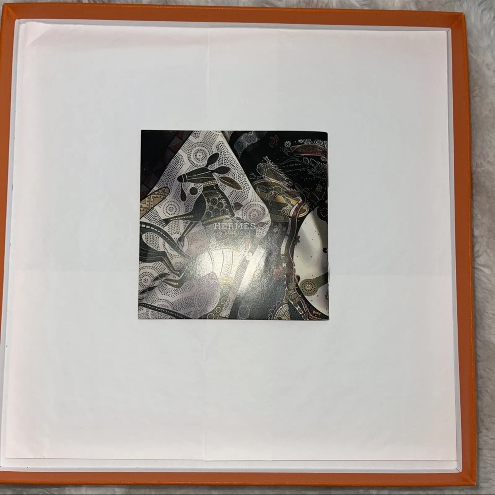 HERMES Scarf Carre 90 "Oiseaux de L' Inde et de L' Himalaya" 100% Silk Vintage - Picture 5 of 9